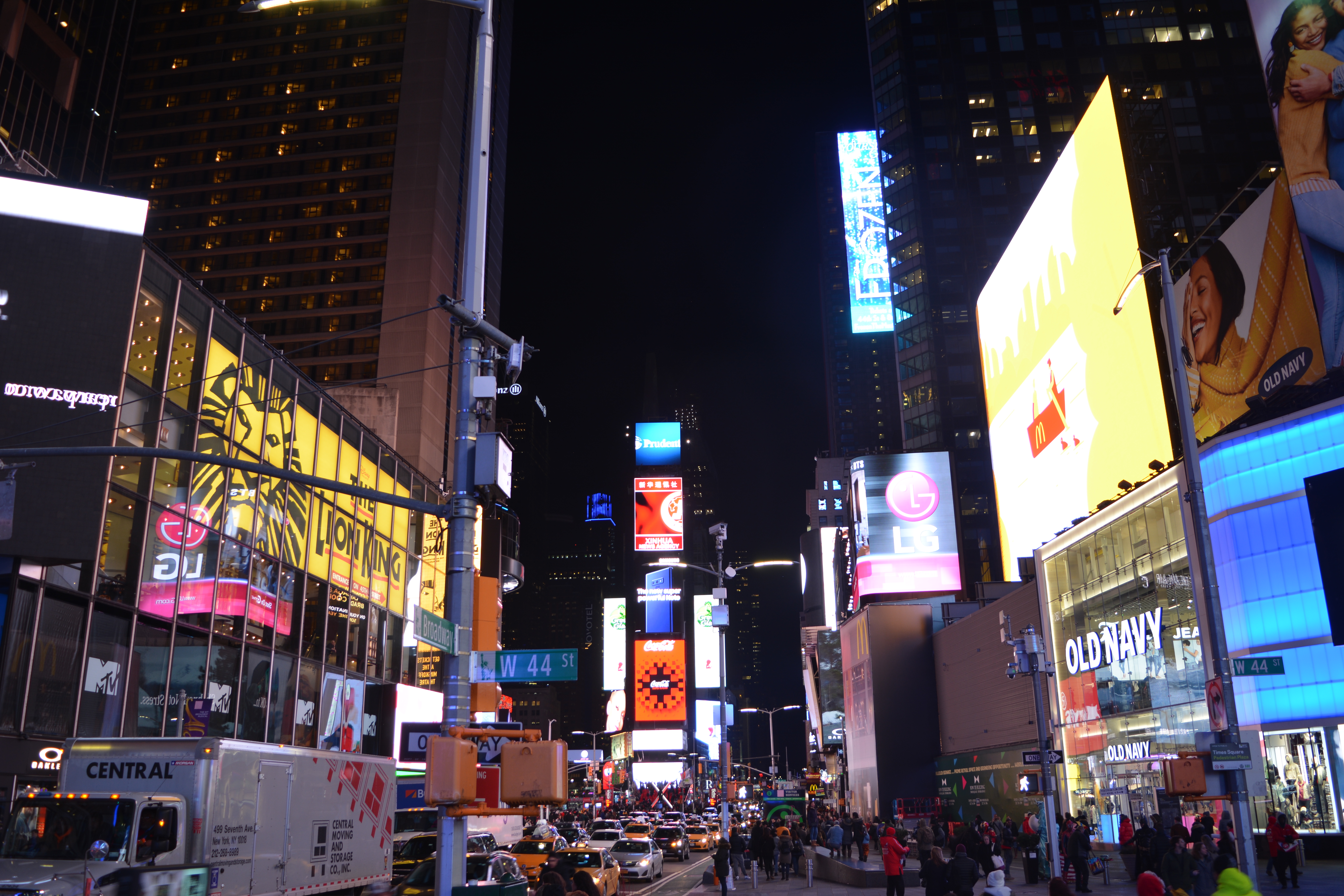 New York 42nd Street Nightlife | Vancouver Full Service Digital Agency | Feifei Digital Ltd 2019