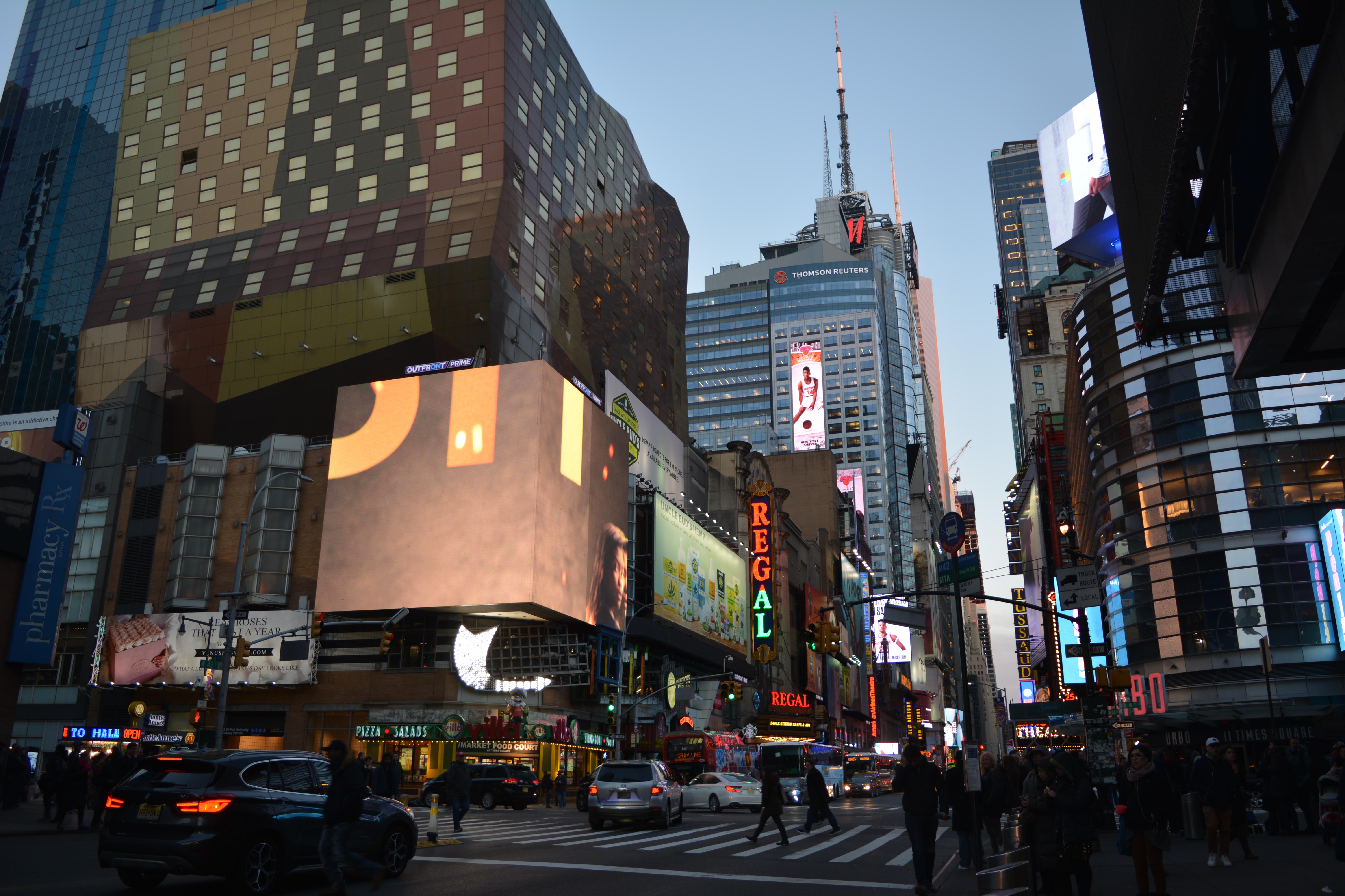 New York 42nd Street Nightlife | Vancouver Full Service Digital Agency | Feifei Digital Ltd 2019